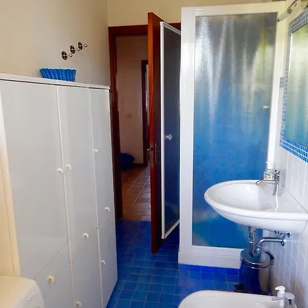 Apartamento N154 - Numana, Delizioso Trilocale Con Giardino