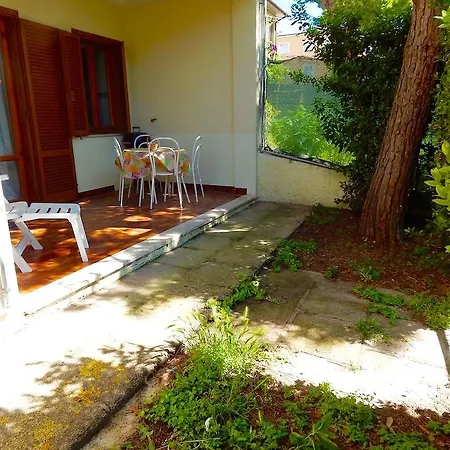 N154 - Numana, Delizioso Trilocale Con Giardino